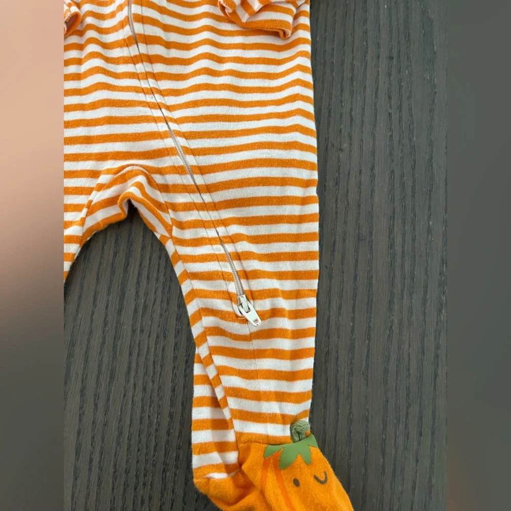 Old Navy Orange Striped Pumpkin Kids One Piece - Picture 4 of 4